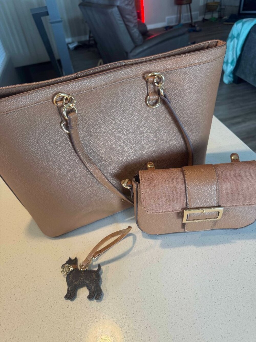 Tote with Matching Wristlet